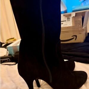 Chic Black Heeled Boots for Women